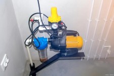 单位水井自动供水设备(家用井水自动供水系统设计)