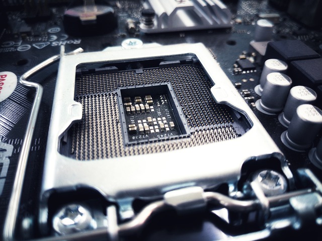 宽范围可调电源，基于 AH8650 的 3V-18V 连续可调实验板制作,第2张